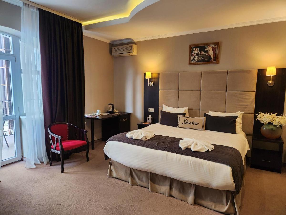 Shadow Boutique Hotel & Spa Chişinău Esterno foto