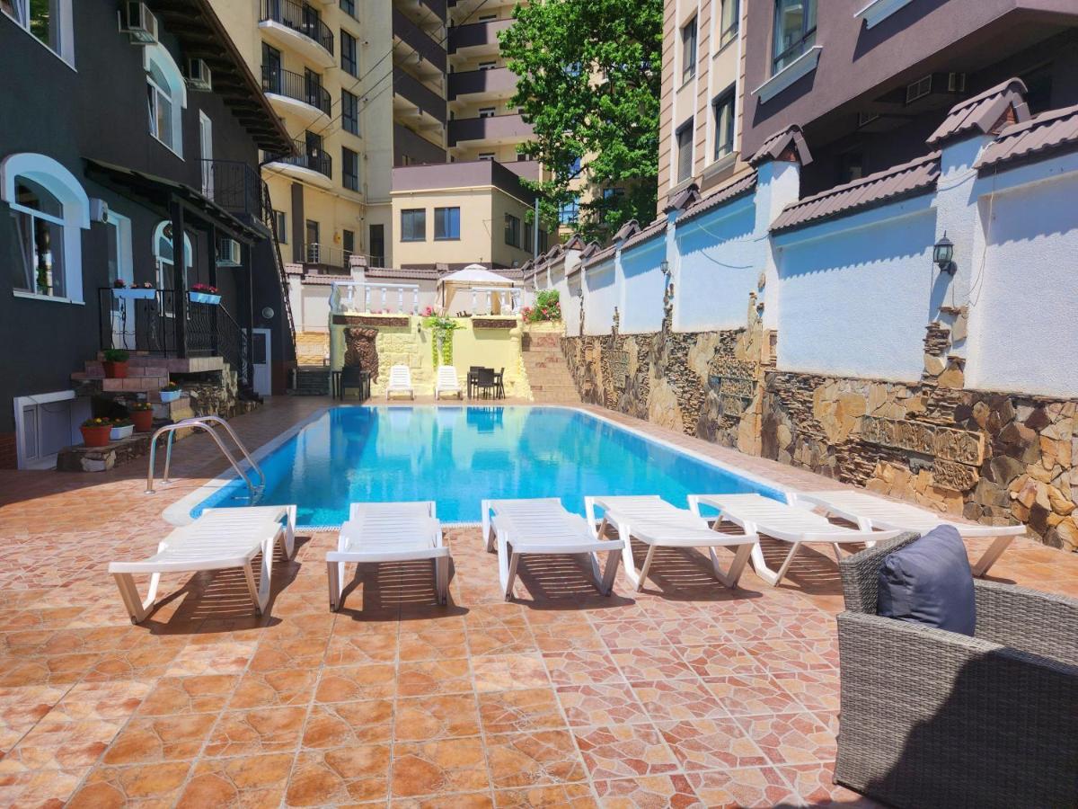 Shadow Boutique Hotel & Spa Chişinău Esterno foto